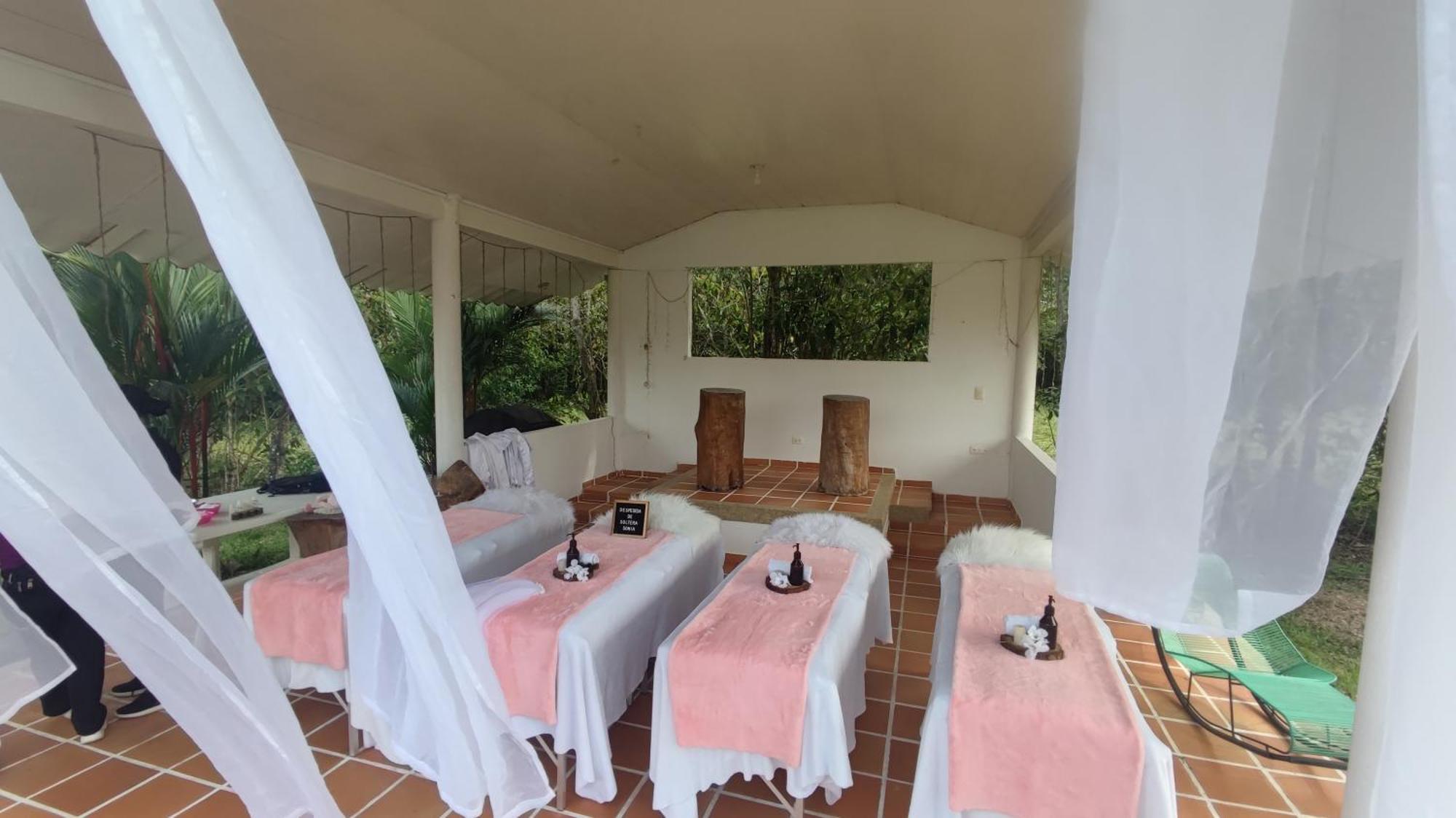 Hotel Campestre Mastranto Вильявисенсио Экстерьер фото