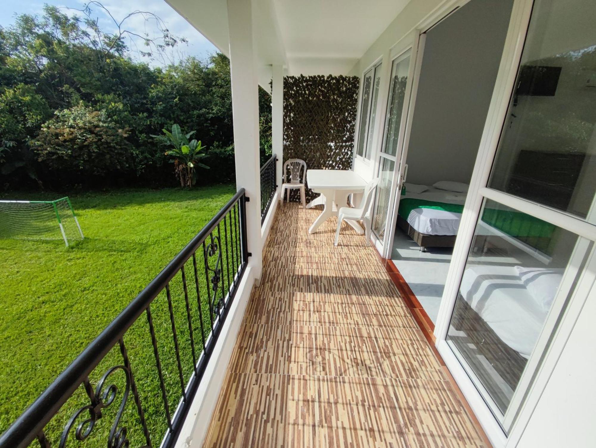 Hotel Campestre Mastranto Вильявисенсио Экстерьер фото