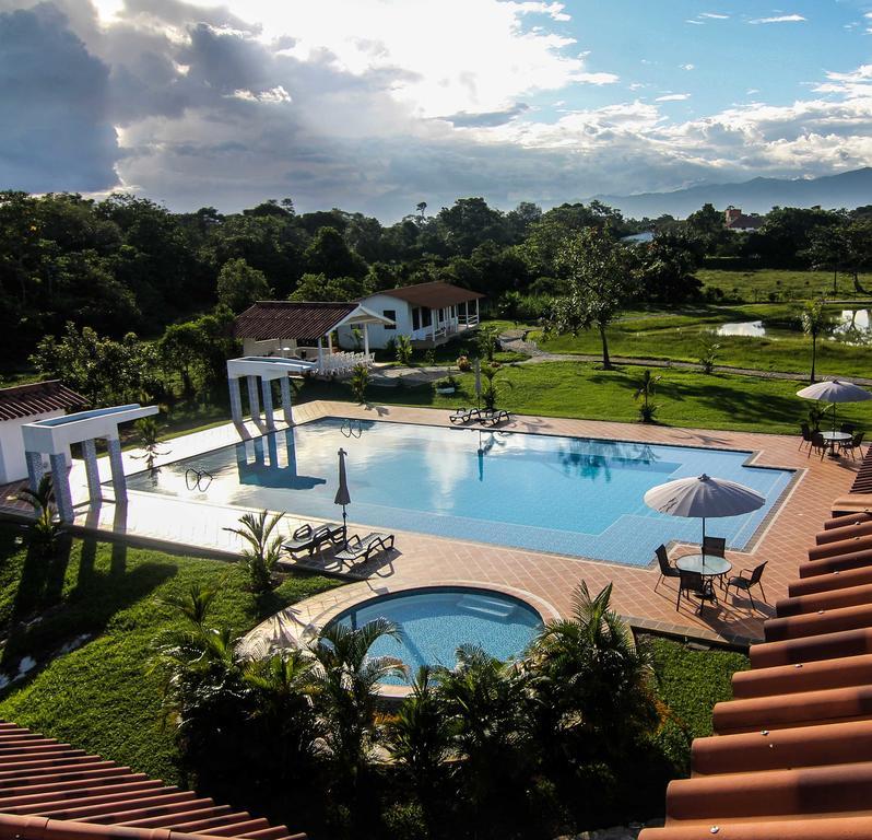 Hotel Campestre Mastranto Вильявисенсио Экстерьер фото